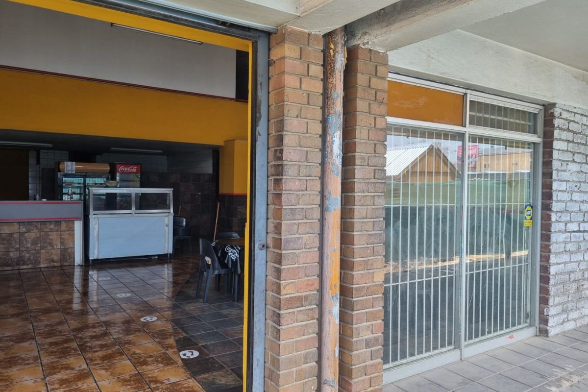 COMMERCIAL PROPERTY FOR SALE - Photo 5