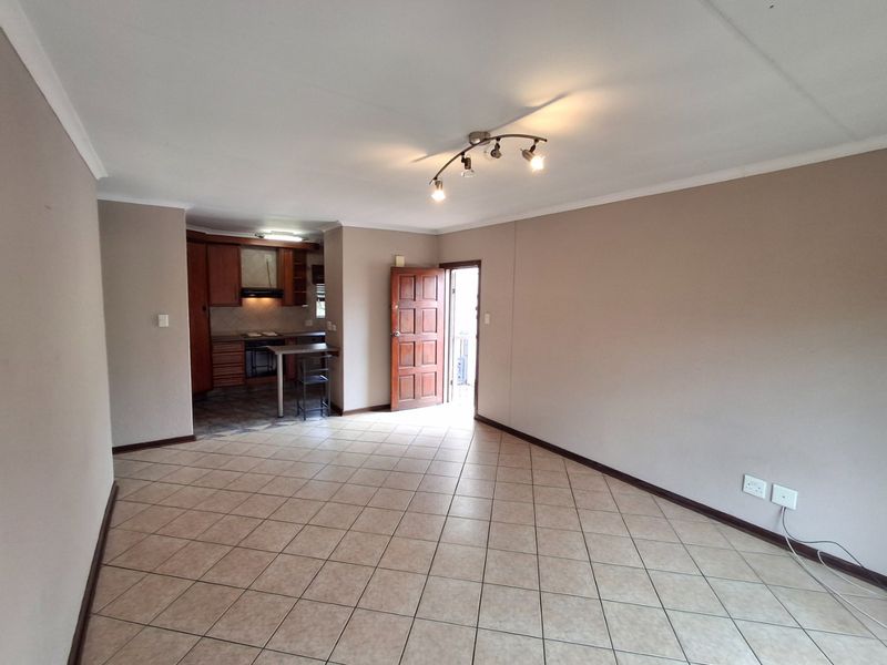 Modern 3-Bedroom Pet-Friendly Unit in SE 2 – Close to All Amenities - Photo 2
