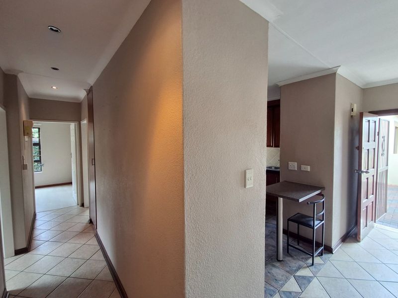 Modern 3-Bedroom Pet-Friendly Unit in SE 2 – Close to All Amenities - Photo 8