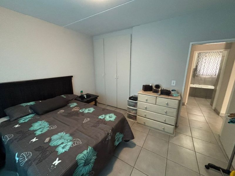 2 Bedroom and 1 Bathroom available for you to rent Call us now!! - Photo 4