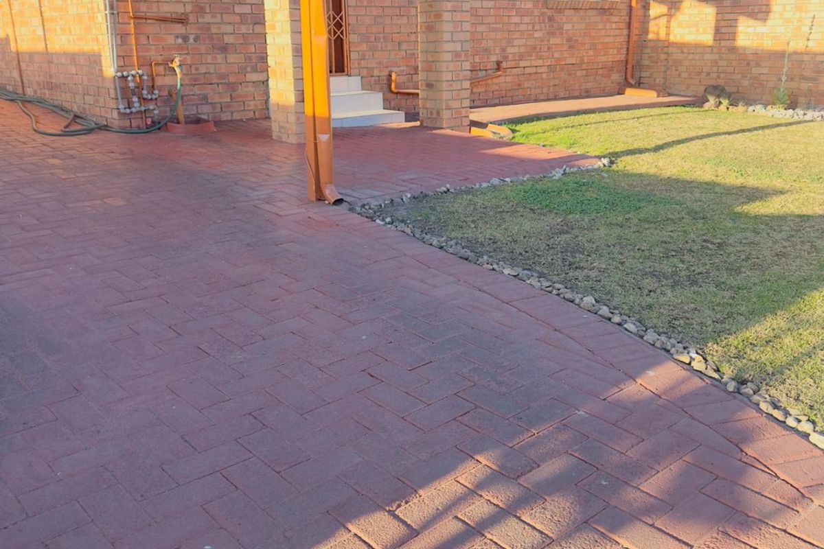two bedroom with lapa for rent in tasbet park - Photo 2
