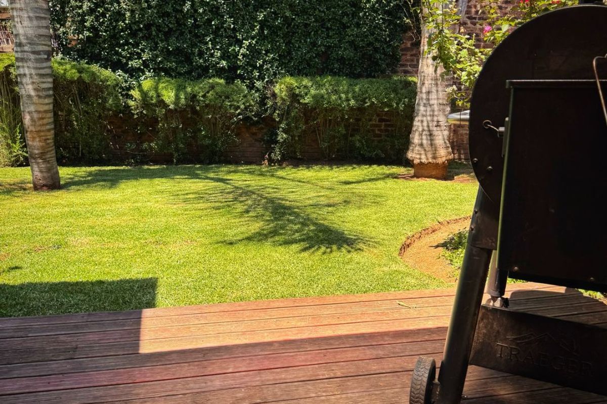 An Entertainer’s Dream Home  - Photo 5