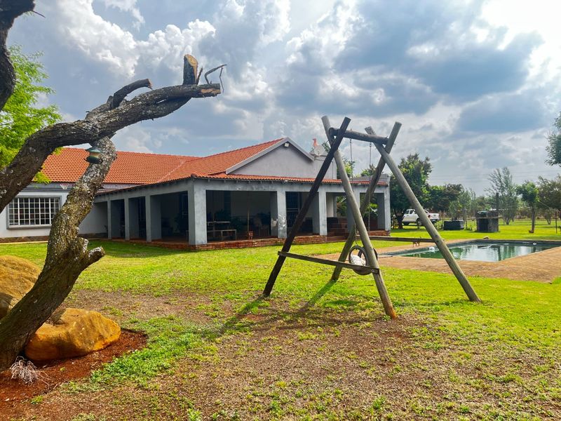 Stunning 2.2-Hectare Plot – Make Your Dreams Come True! - Photo 2