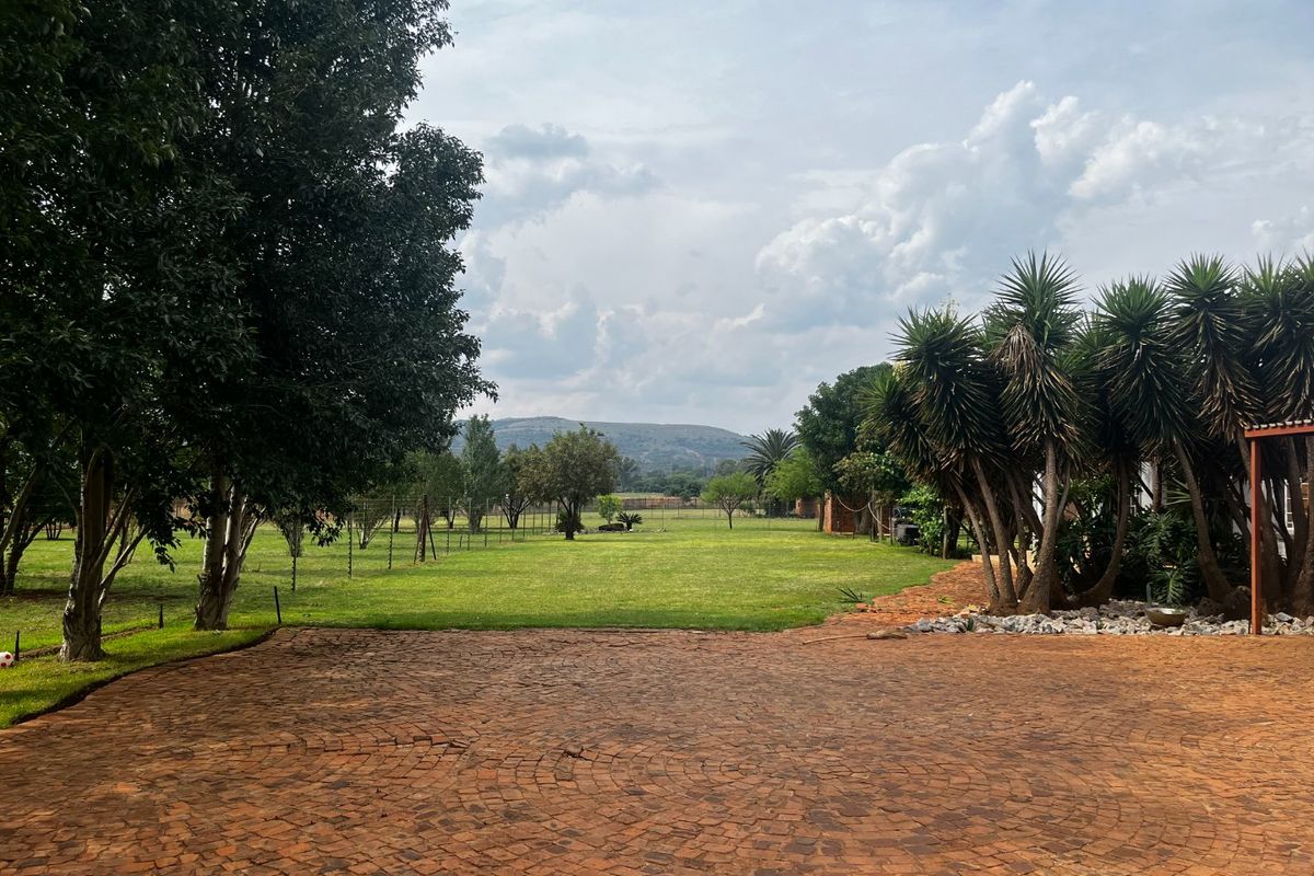 Stunning 2.2-Hectare Plot – Make Your Dreams Come True! - Photo 3