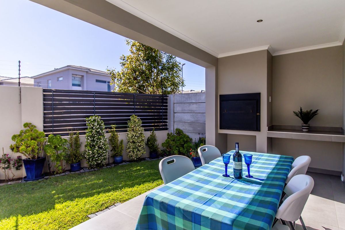 Upmarket Double-Storey Home in a Secure Estate  - Photo 5