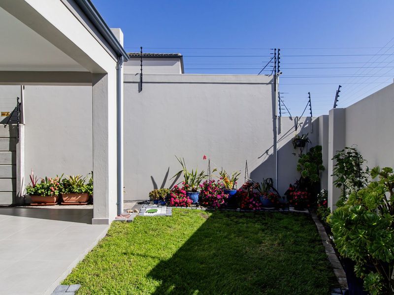 Upmarket Double-Storey Home in a Secure Estate  - Photo 10