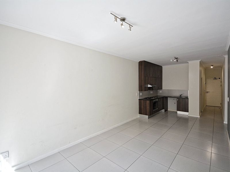 Modern Ground Floor Gem Near Cavendish Square! - Photo 6