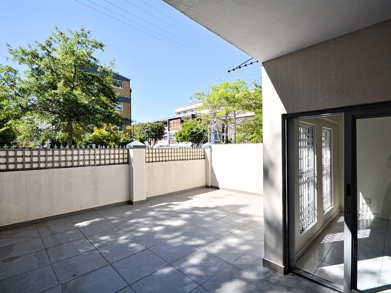 Modern Ground Floor Gem Near Cavendish Square! - Photo 3
