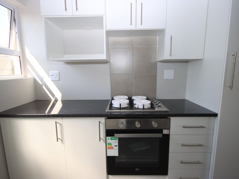 Fabulous 3 bedroomed home in The  Wedge , Gonubie, Eastern Cape - Photo 5