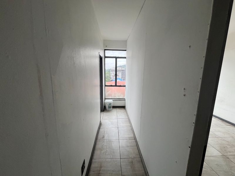 3.5 Bedroom Apartment For Sale in Arcadia - Photo 8