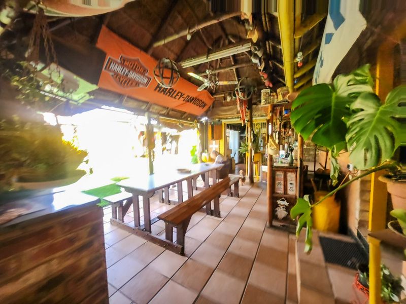 A Neat Family Home with Practical Features and Extra Space - Photo 8