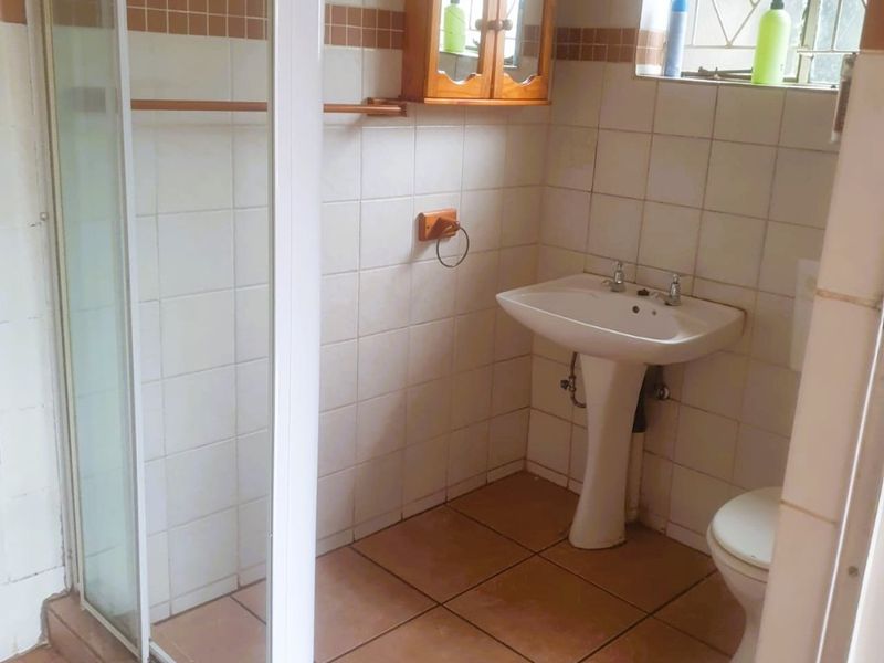 4-Bedroom Home for Sale — Great Location Near Schools! - Photo 10