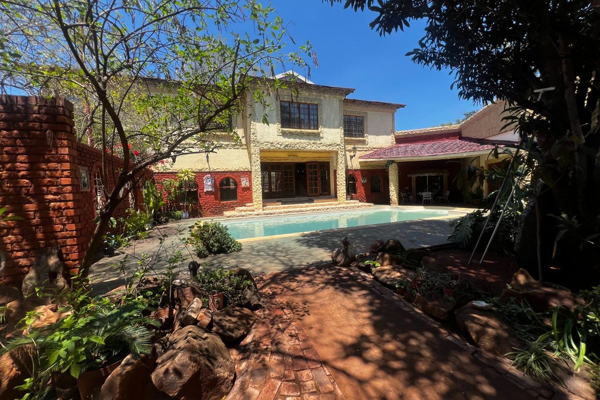 WAKE TO THE SOUND OF BIRDSONG, BREATHE IN THE COUNTRYSIDE  OF YOUR NEW HOME. - Photo 2