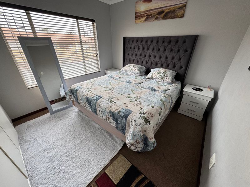 Charming Family Home  - Photo 5