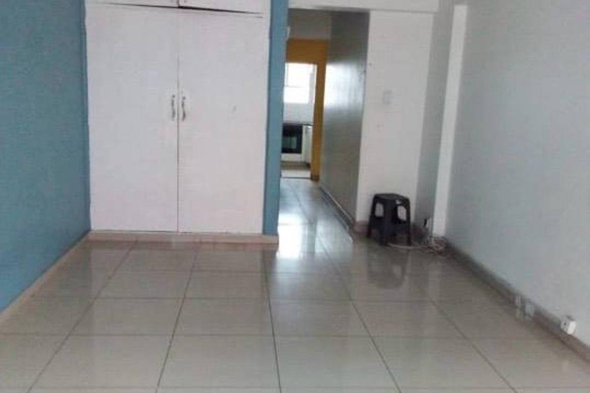 A Studio Apartment For Sale In Durban Central, Durban - Photo 5