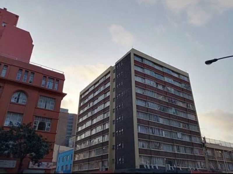 A Studio Apartment For Sale In Durban Central, Durban - Photo 8