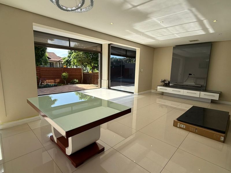 For Sale in Izinga, 3 bedroom pet friendly townhouse in secure complex. - Photo 7