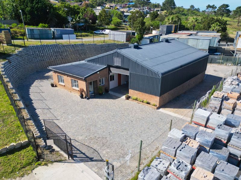 Secure Industrial Gem – Offices & Mezzanine Storage - Photo 5