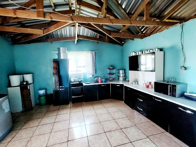 3 Bedroom House for Sale in Nxarhuni Mdantsane - Photo 3