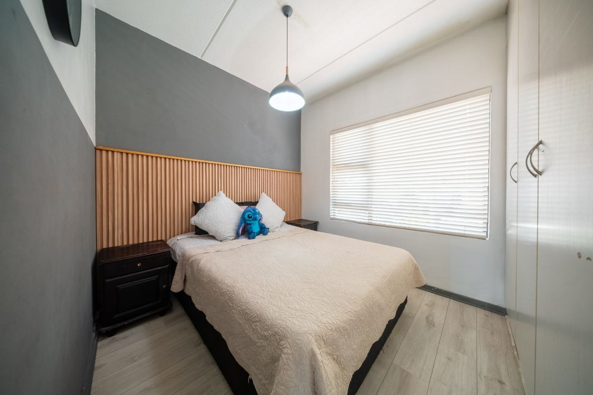 Modern Comfort and Peaceful Living at Sawgrass- Waterstone Park - Photo 4