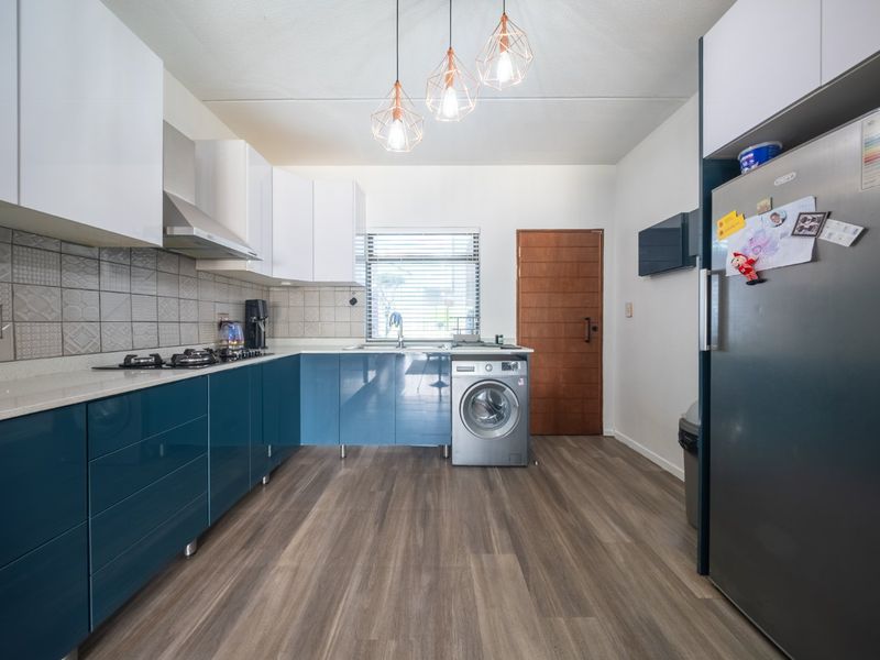 Modern Comfort and Peaceful Living at Sawgrass- Waterstone Park - Photo 8