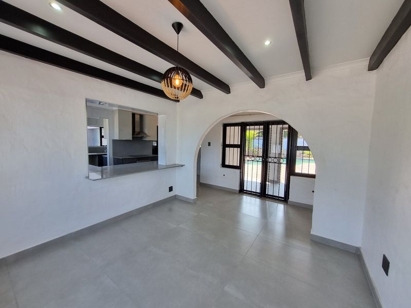 Umhlanga to rent - 4 bedroom freestanding house with flatlet and huge garden. - Photo 7