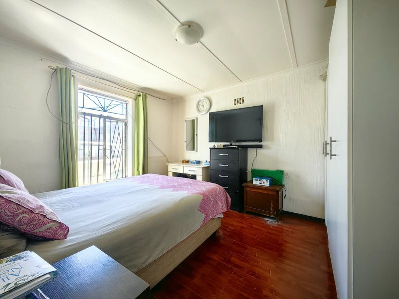 Location, Location , Location!!! - Photo 3