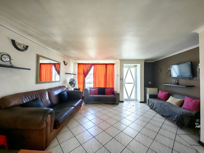 Location, Location , Location!!! - Photo 4