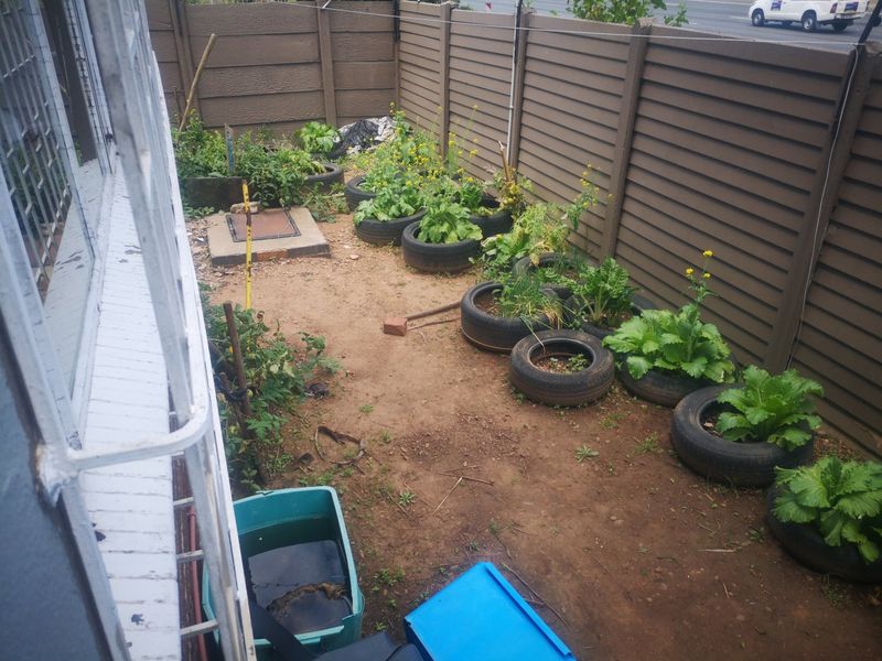 2 Bedroom ground floor unit for sale - Photo 4