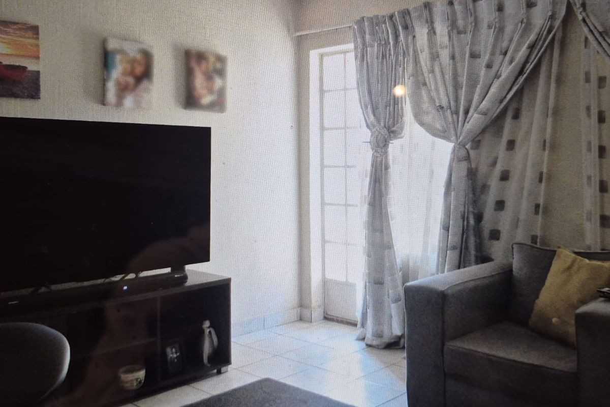 2 BEDROOM APARTMENT - HORIZON  - Photo 5