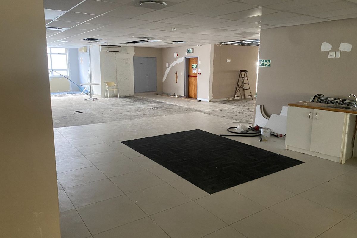 500m2 Premium Space to Let  - Photo 4