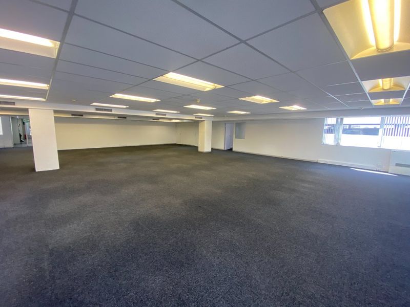 458m2 Commercial Space to Let  - Photo 7