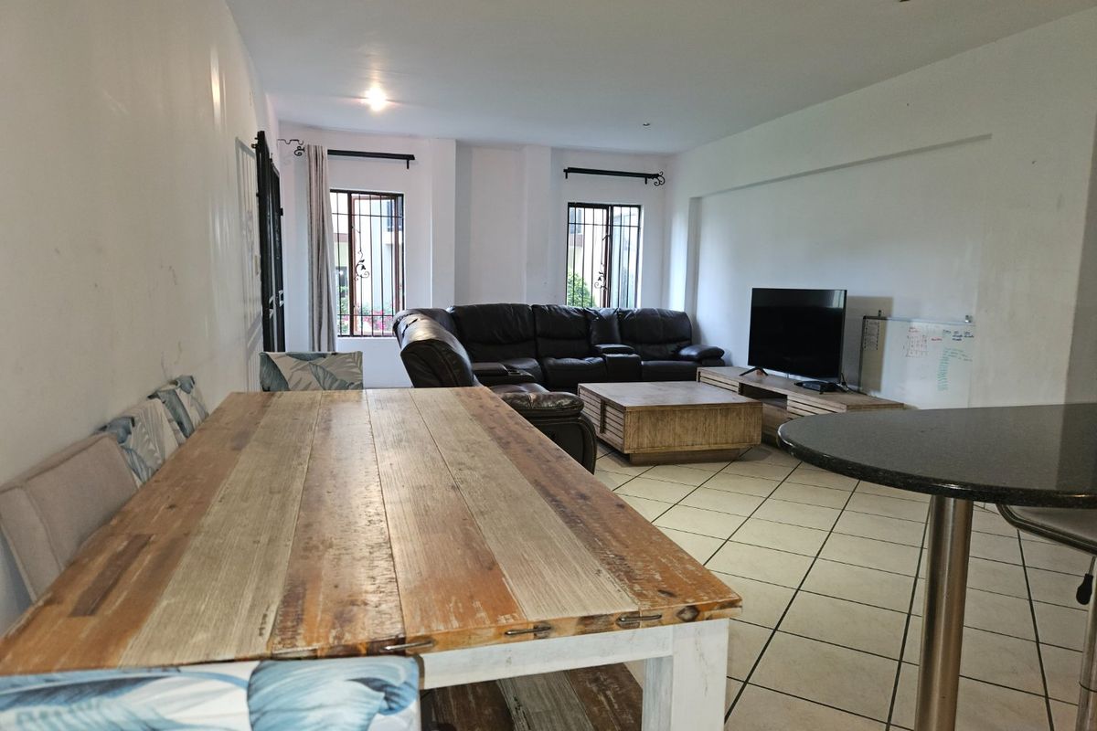 3 Bedroom 2 Bathroom Apartment Broadacres Secure Living - Photo 2