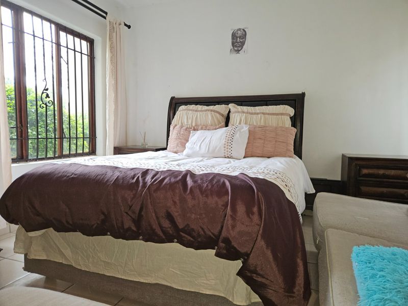 3 Bedroom 2 Bathroom Apartment Broadacres Secure Living - Photo 10