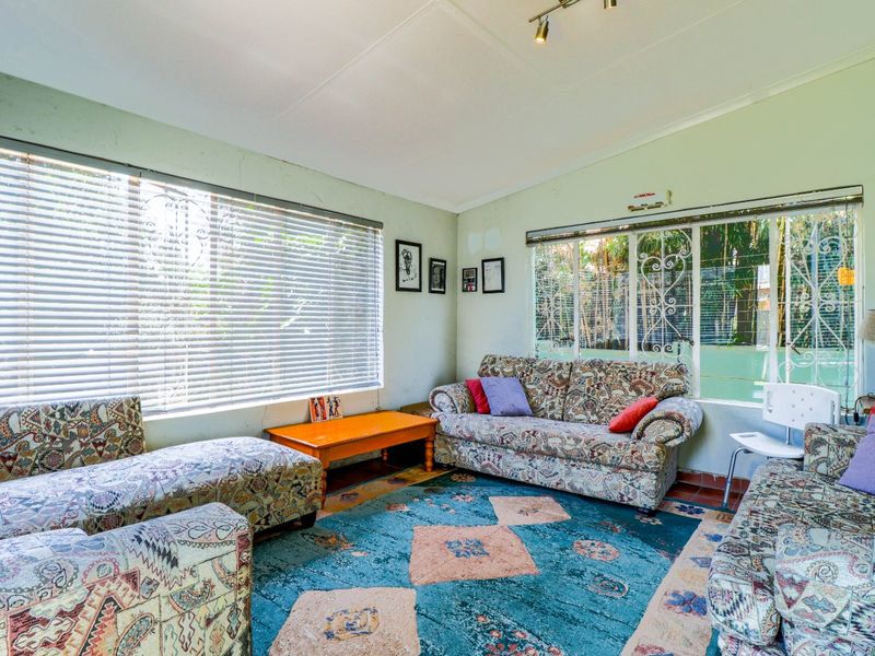 Opportunity Knocks in Greymont – Spacious 3-Bed Family Home - Photo 3