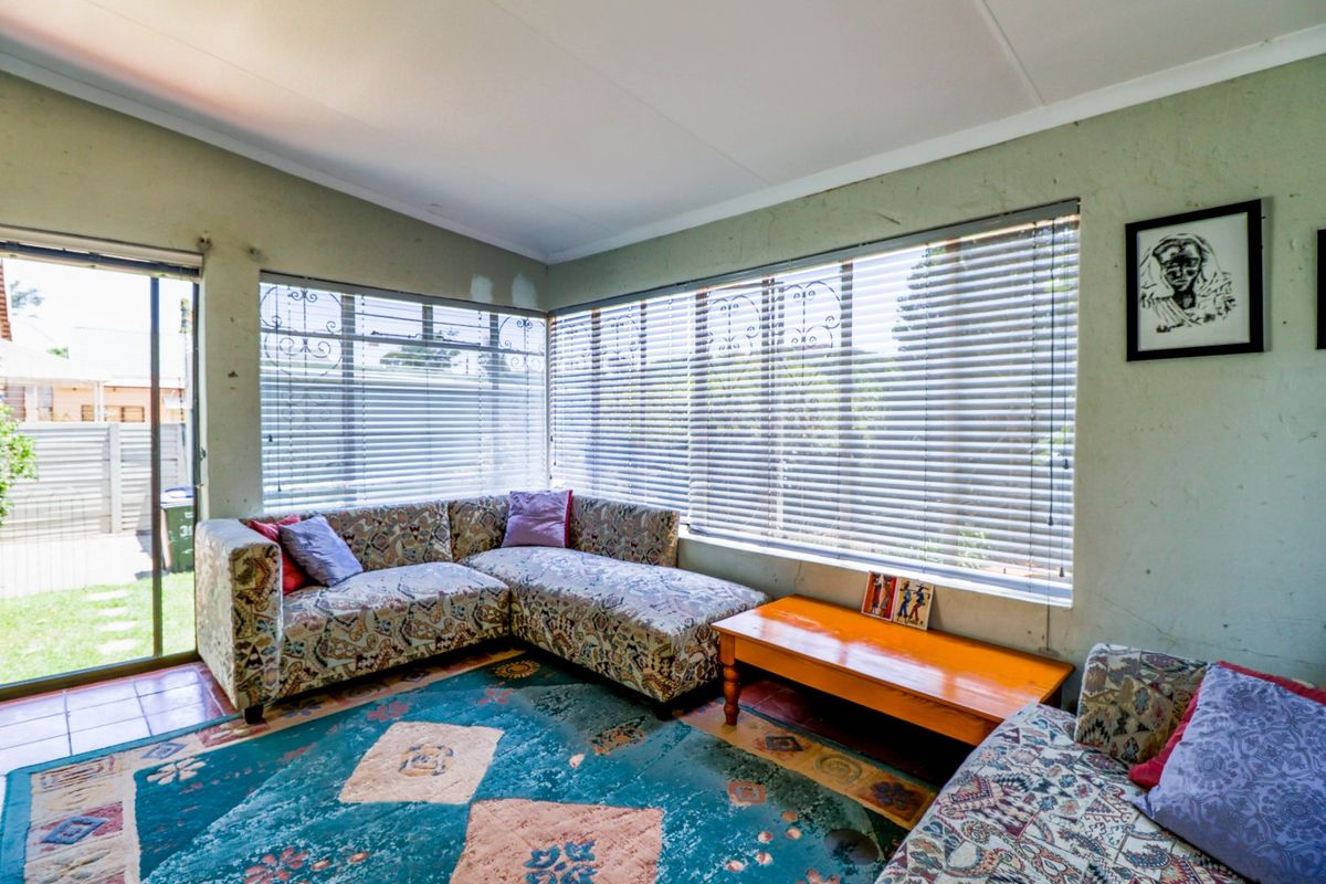 Opportunity Knocks in Greymont – Spacious 3-Bed Family Home - Photo 4