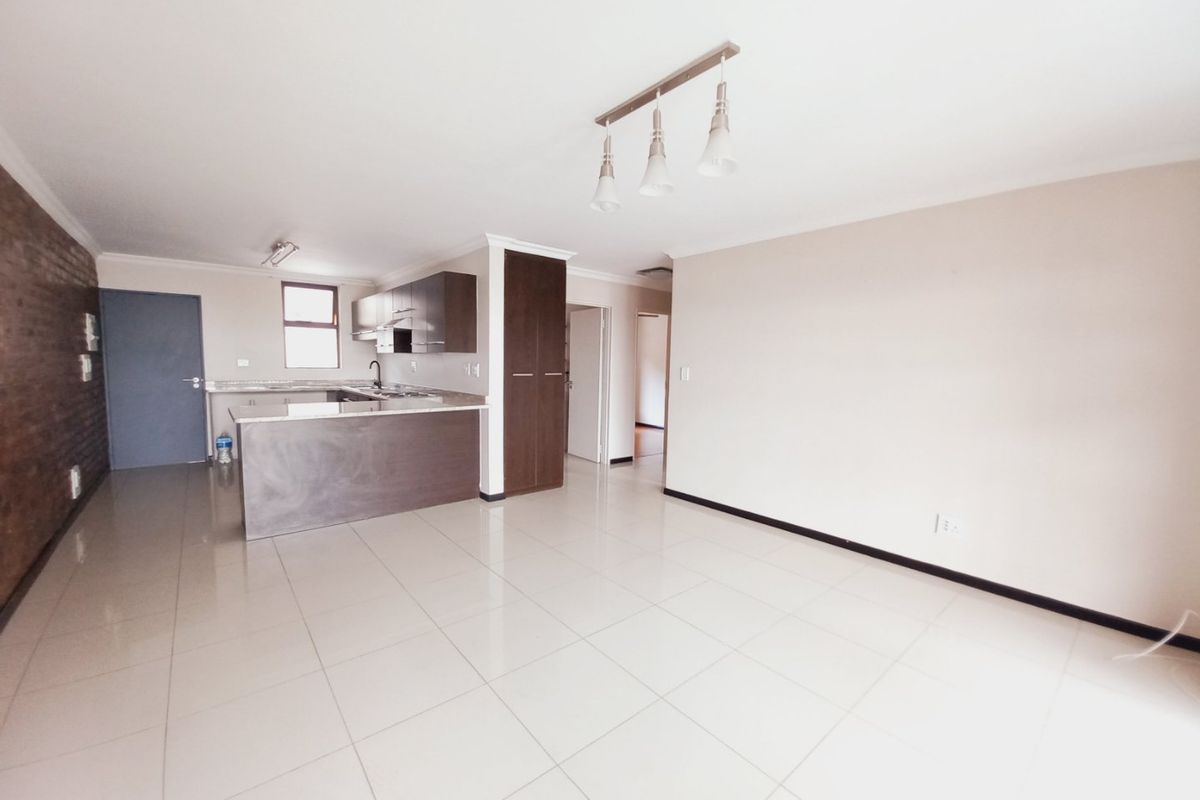 Modern and Secure 2-Bedroom Apartment with Balcony in The Kennedy, Solheim - Photo 5