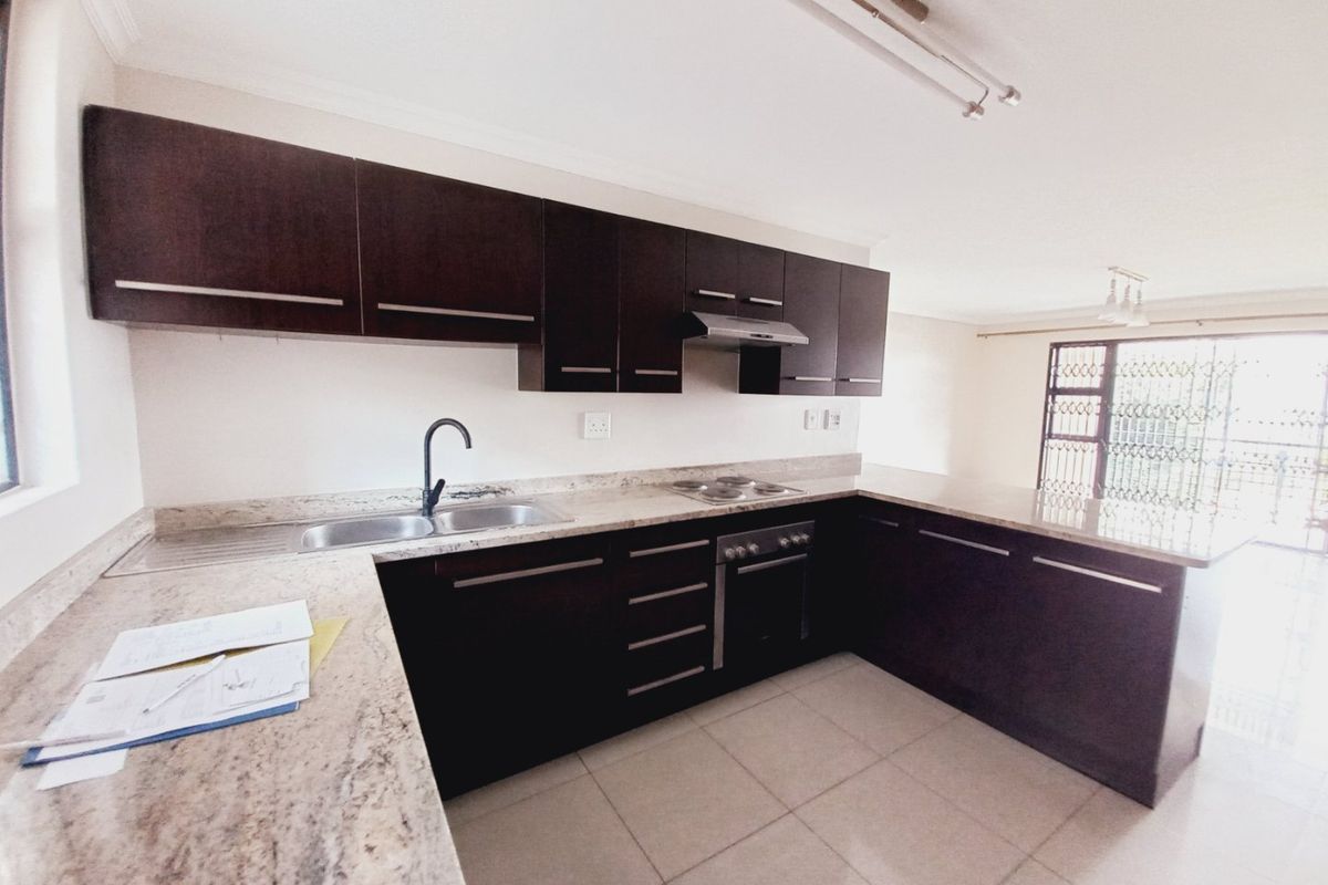 Modern and Secure 2-Bedroom Apartment with Balcony in The Kennedy, Solheim - Photo 4