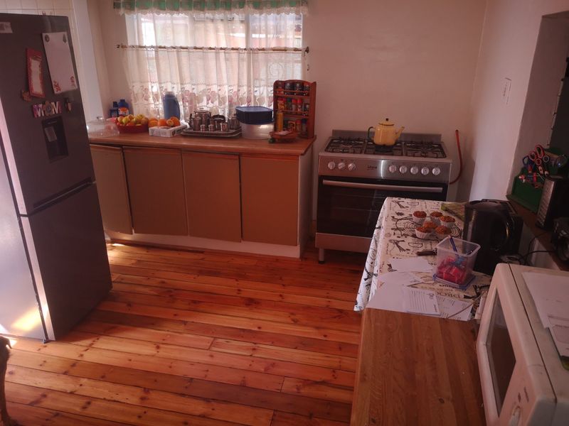 3 Bedroom house for sale - Photo 2
