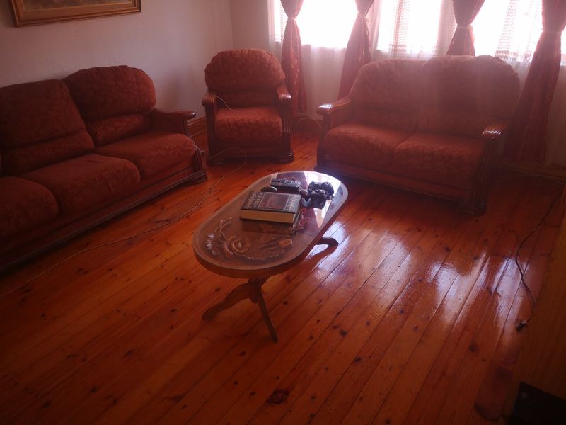 3 Bedroom house for sale - Photo 9