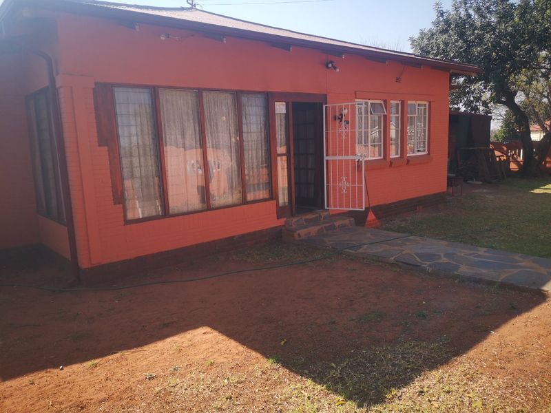 3 Bedroom house for sale - Photo 6