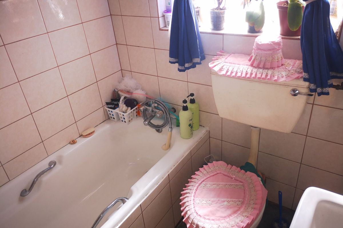 3 Bedroom house for sale - Photo 5