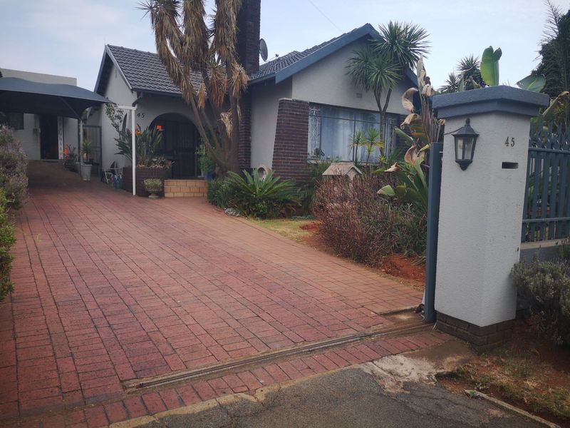 A comfortable family property. - Photo 2