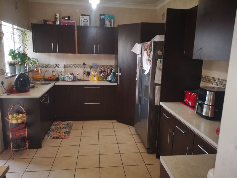 A comfortable family property. - Photo 3