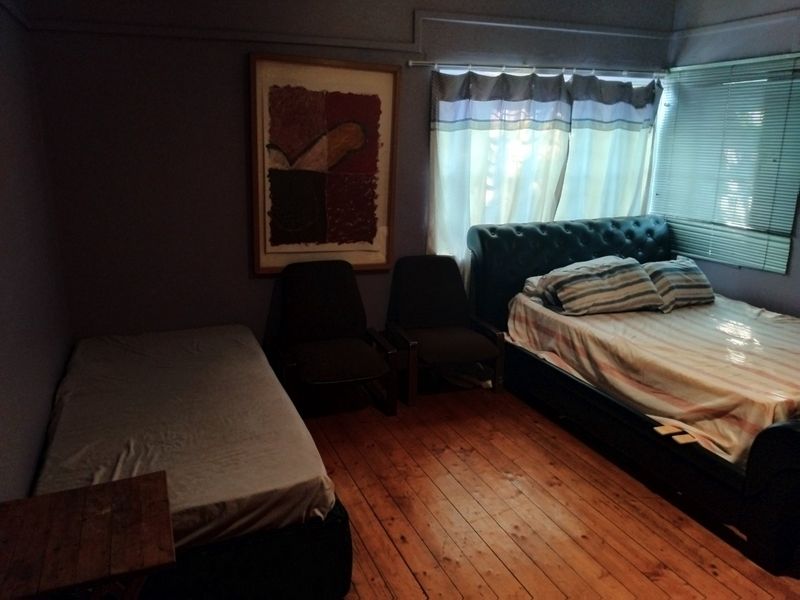 Modern 4-Bedroom Home with Pool and Granny Flat - Photo 7