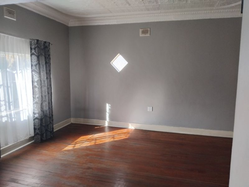 Stunning Family Home in Fishers Hill, Germiston - Photo 9