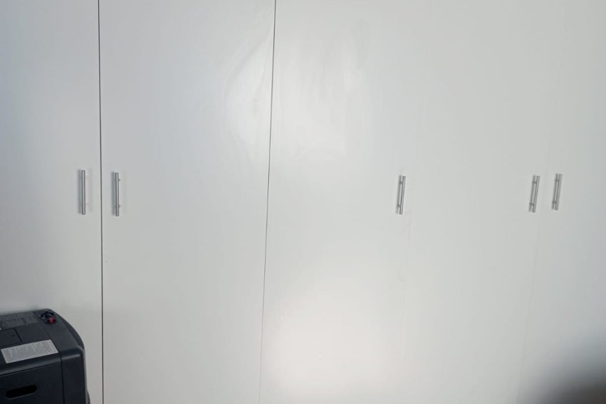 Spacious 3-Bedroom Home with Entertainment Area on Large Stand - Photo 3