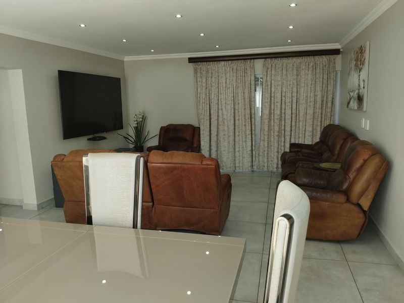 Modern 3-Bedroom Cluster Home in Secure Setting - Photo 9