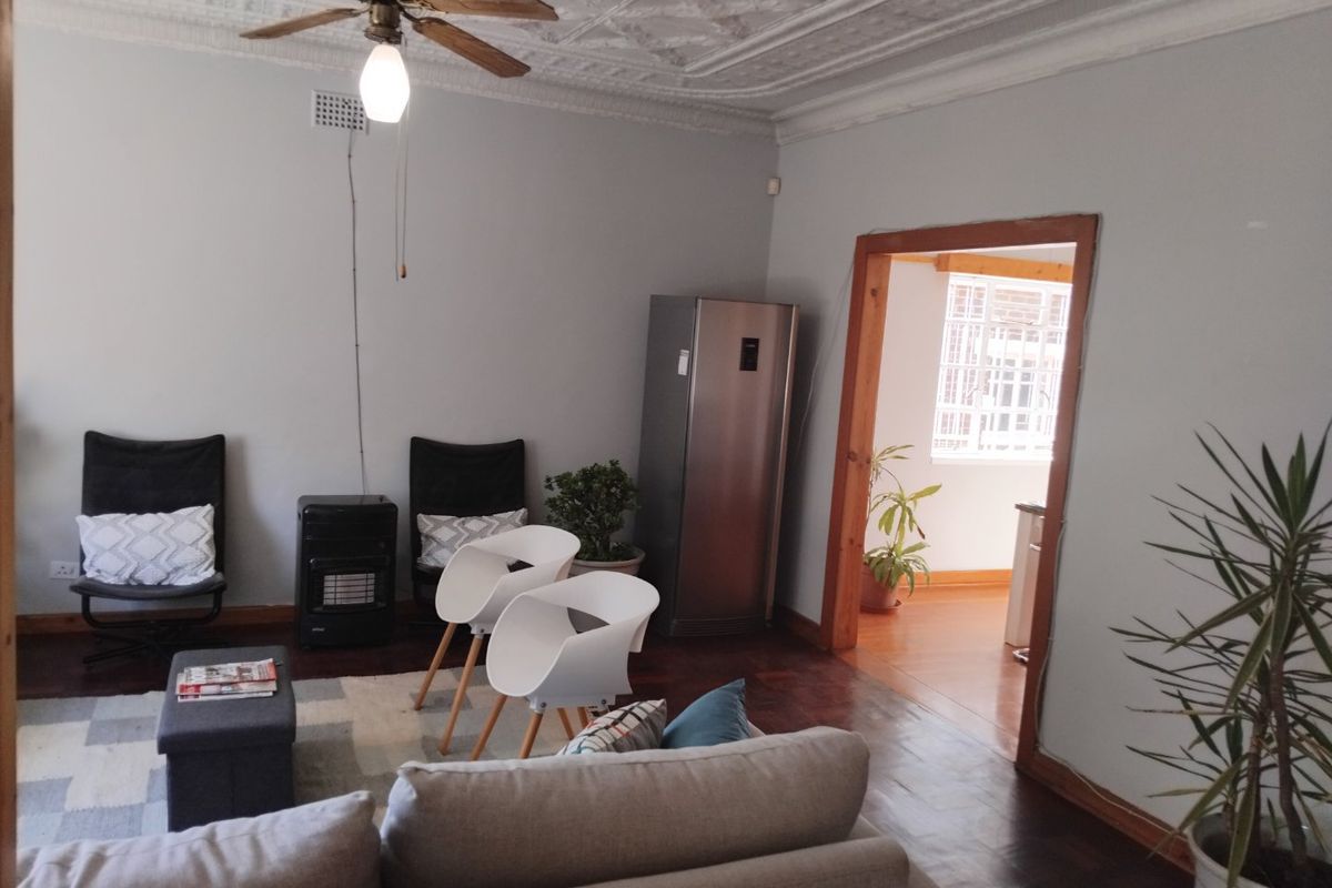 Neat 3-Bedroom Home in Secure Boomed Community - Photo 5