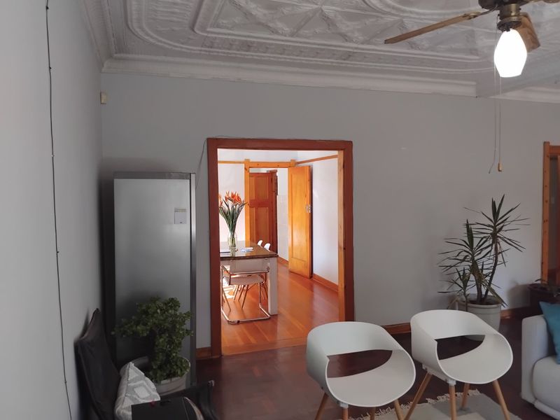 Neat 3-Bedroom Home in Secure Boomed Community - Photo 9